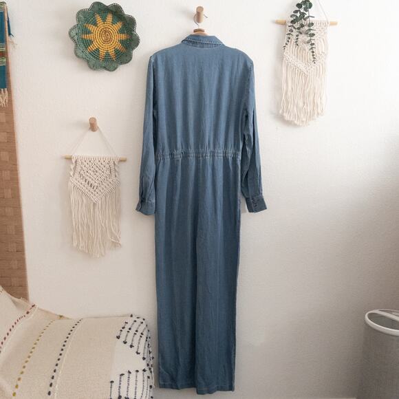 Loft Lyocell Linen Blend Blue Chambray Jumpsuit Size 8 - Picture 2 of 7